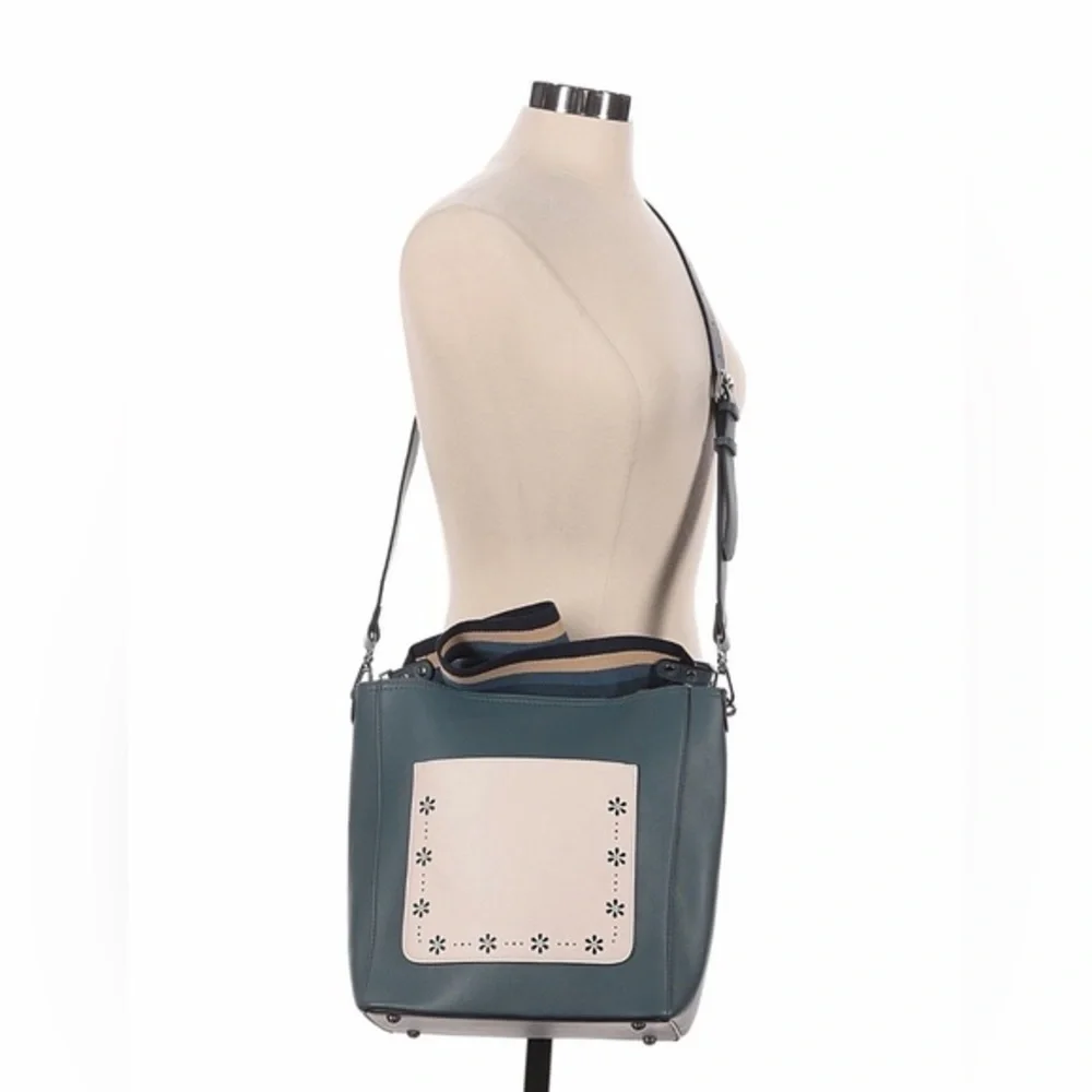 BROMEN Bucket Hobo Bag Crossbody Shoulder Purse NEW without Tags Green Cream